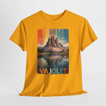Dolomiti T-shirt, Torri del Vajolet Maglietta, Montagna Alpina Vintage, Paesaggio Lago, Idea Regalo Trekking