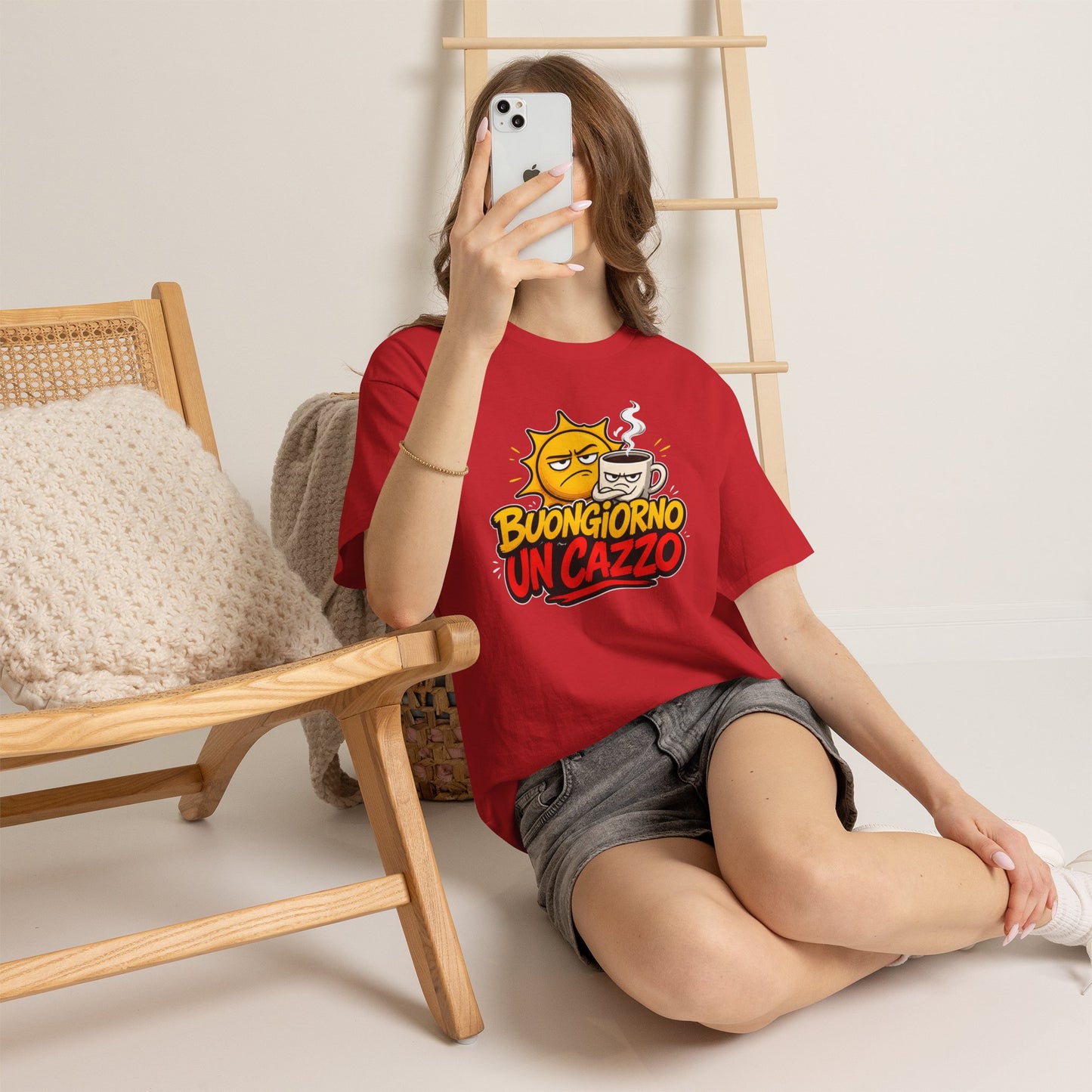 Maglietta Ironica "Buongiorno Un Cazzo" | T-Shirt Divertente con Sole e Caffè | Idea Regalo Uomo Donna