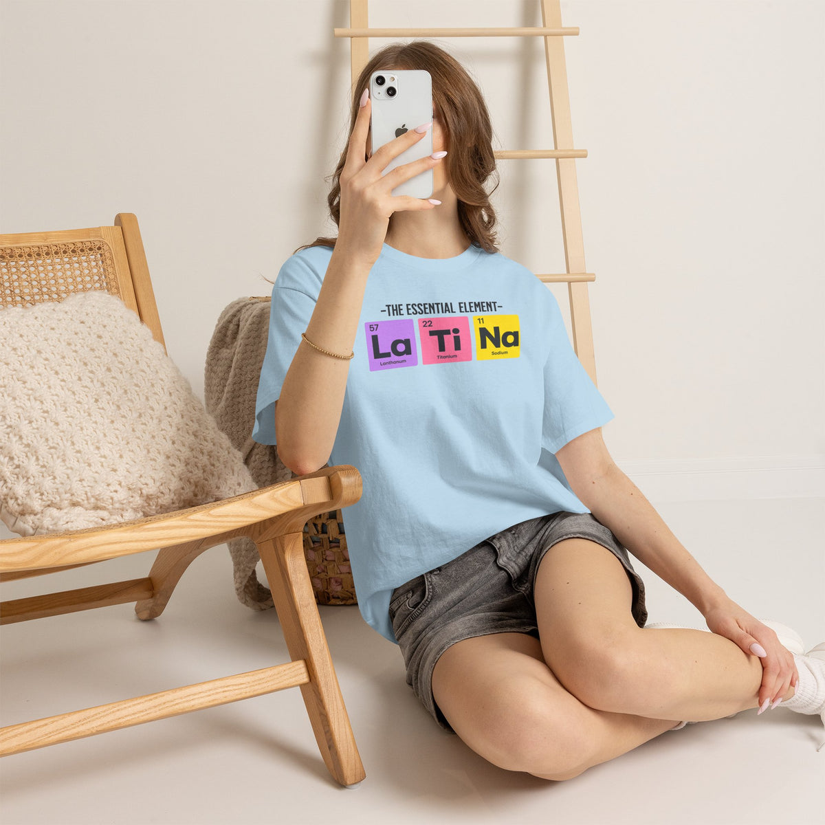 La Ti Na Shirt for Latina Women, Funny Latina Pride Tee, Hispanic Graphic T-Shirt, Latina Gift, Cute Spanish Style Shirt, Unisex Tee
