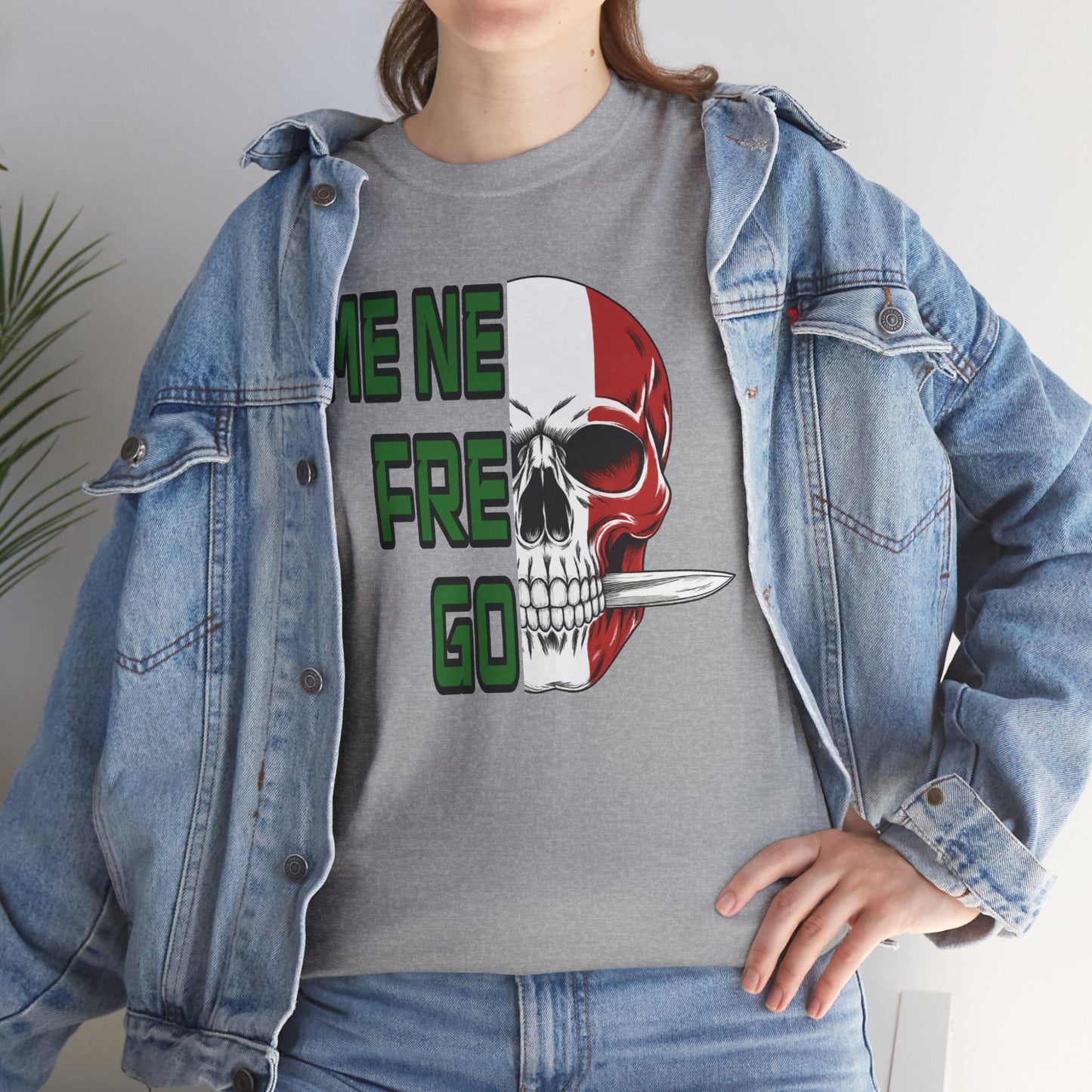Maglietta Arditi "Me Ne Frego" - T-Shirt Patriottica con Teschio Tricolore