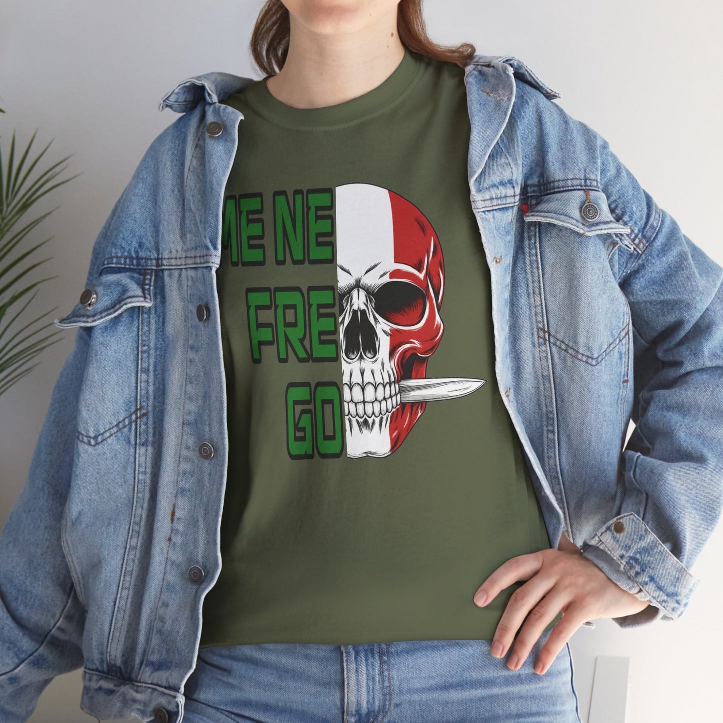 Maglietta Arditi "Me Ne Frego" - T-Shirt Patriottica con Teschio Tricolore