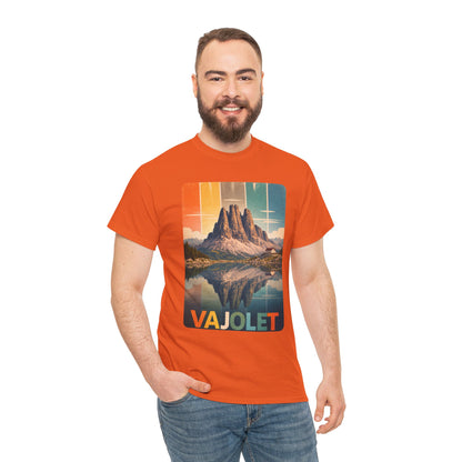 Dolomiti T-shirt, Torri del Vajolet Maglietta, Montagna Alpina Vintage, Paesaggio Lago, Idea Regalo Trekking