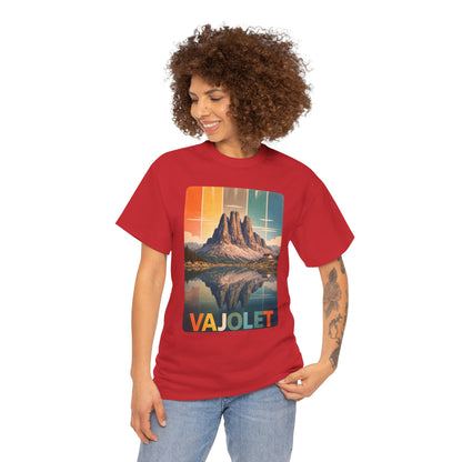 Dolomiti T-shirt, Torri del Vajolet Maglietta, Montagna Alpina Vintage, Paesaggio Lago, Idea Regalo Trekking