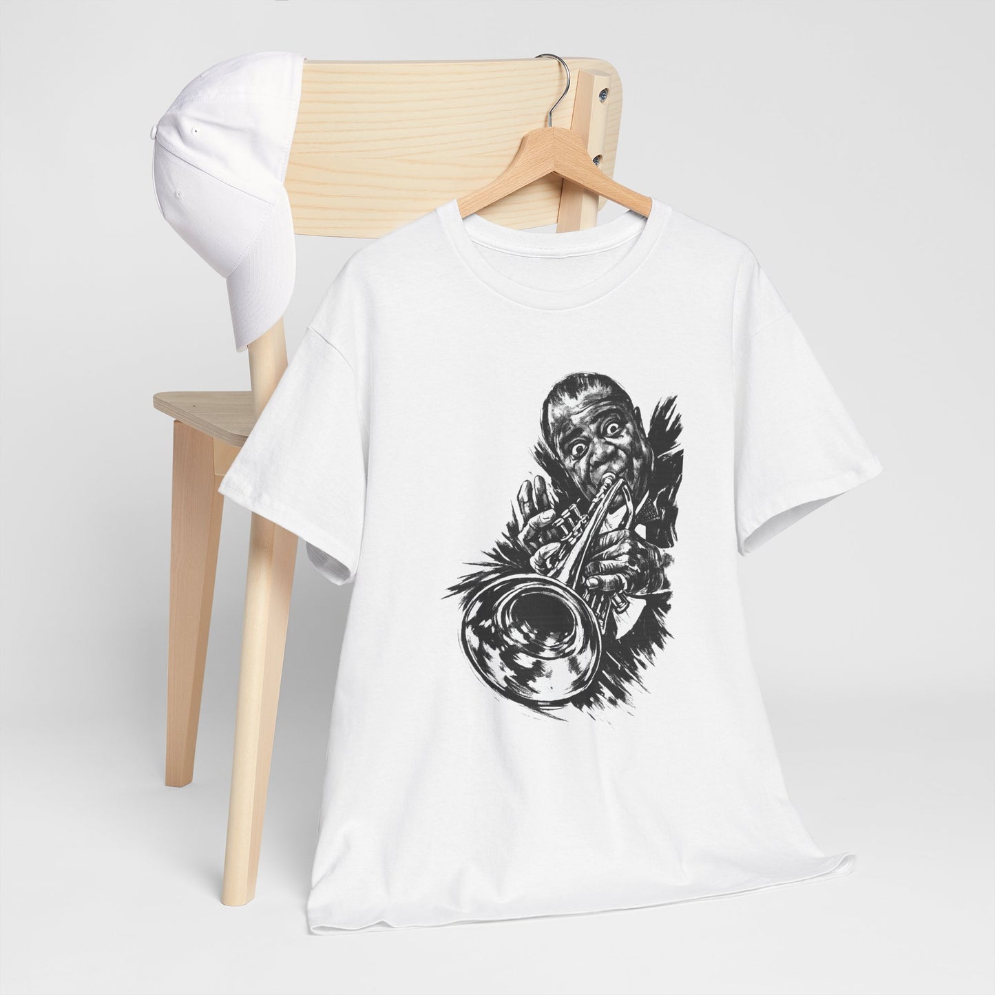 Louis Armstrong Jazz T-Shirt - Maglietta Jazz Tromba | Vintage Jazz Music Tee | Regalo per Amanti del Jazz | Musician Shirt