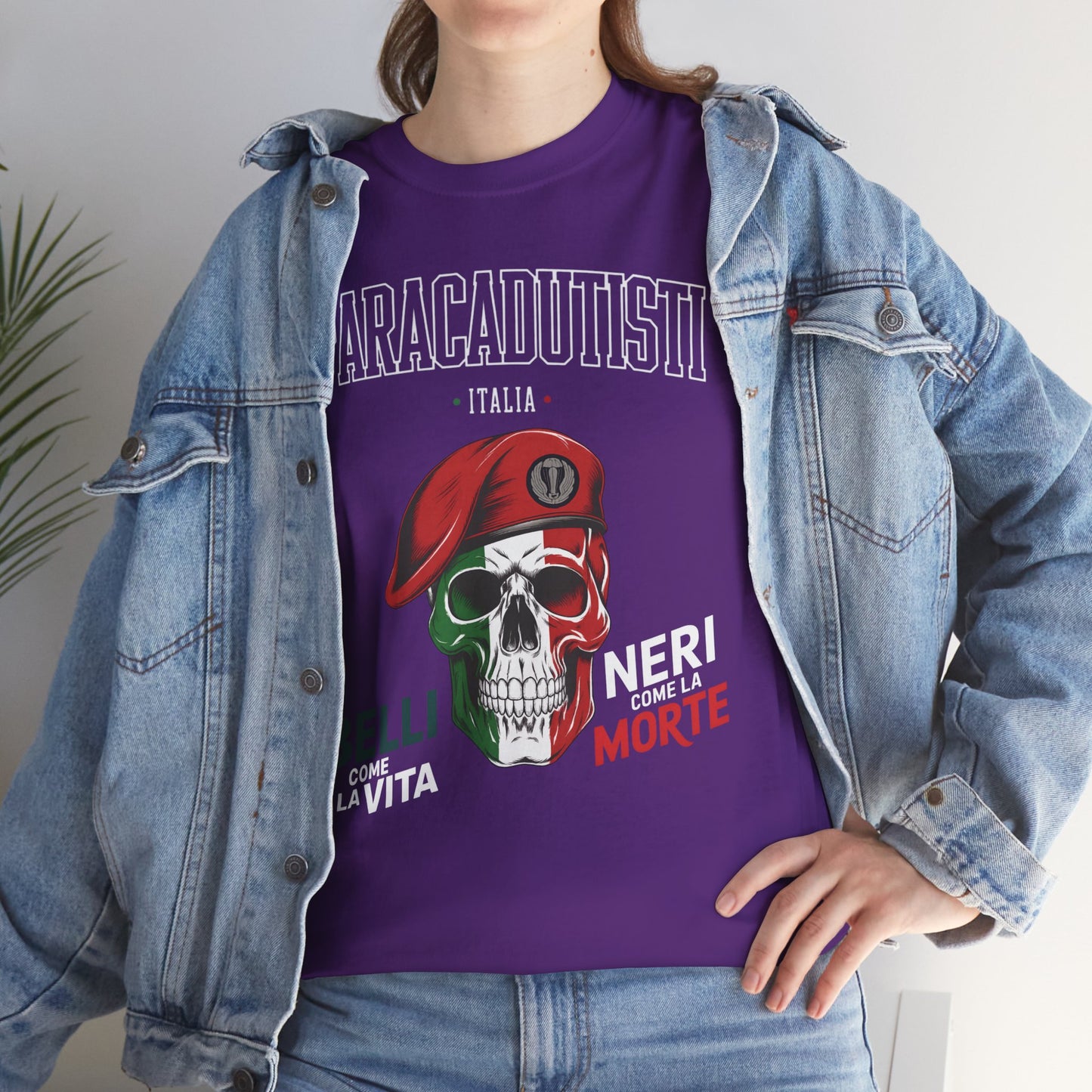 Maglietta Paracadutisti Folgore, Teschio con Motto Belli come la Vita Neri come la Morte Tee