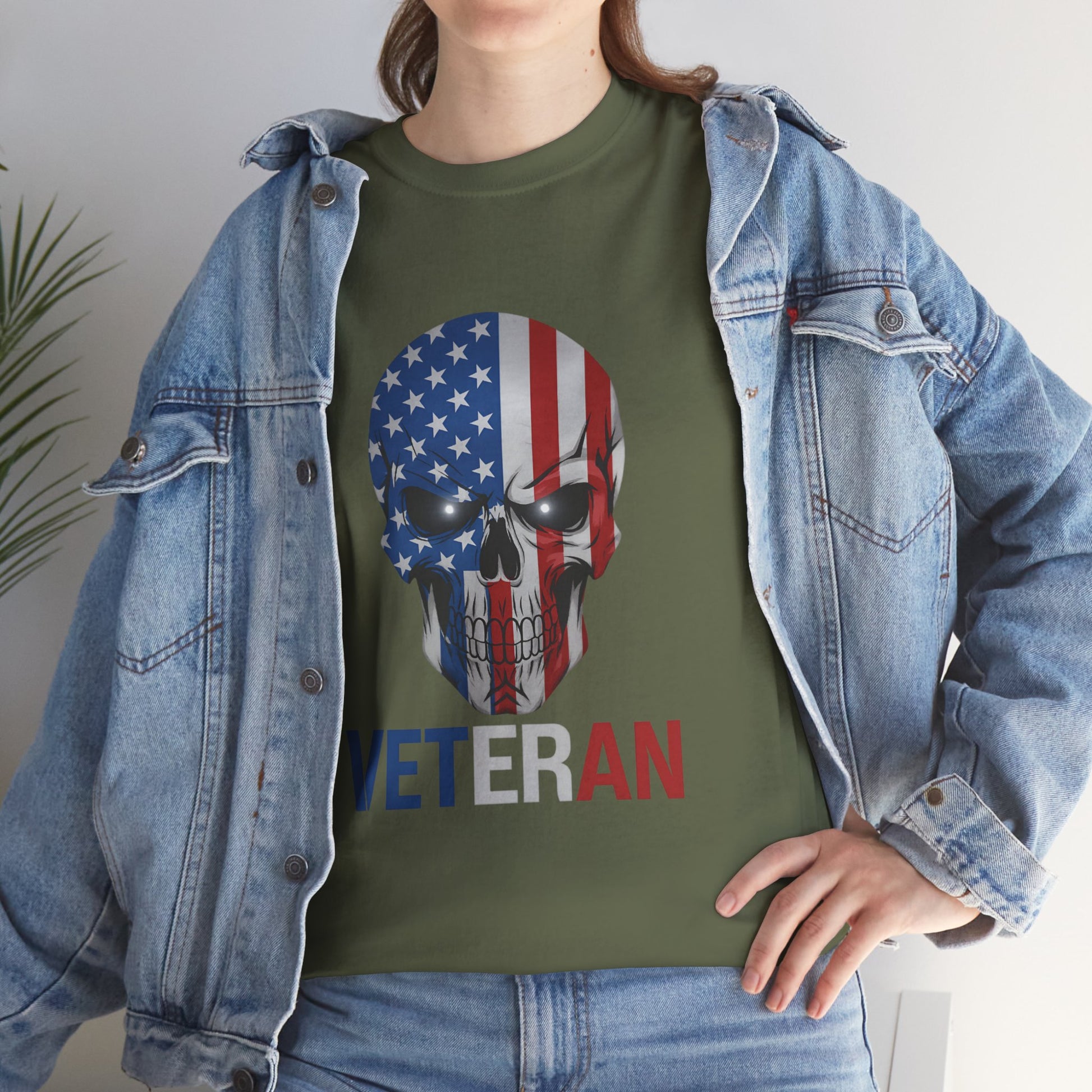 Veteran American Army T-Shirt - Patriotic Military Pride Tee for Veterans (Memorial Day Gift)